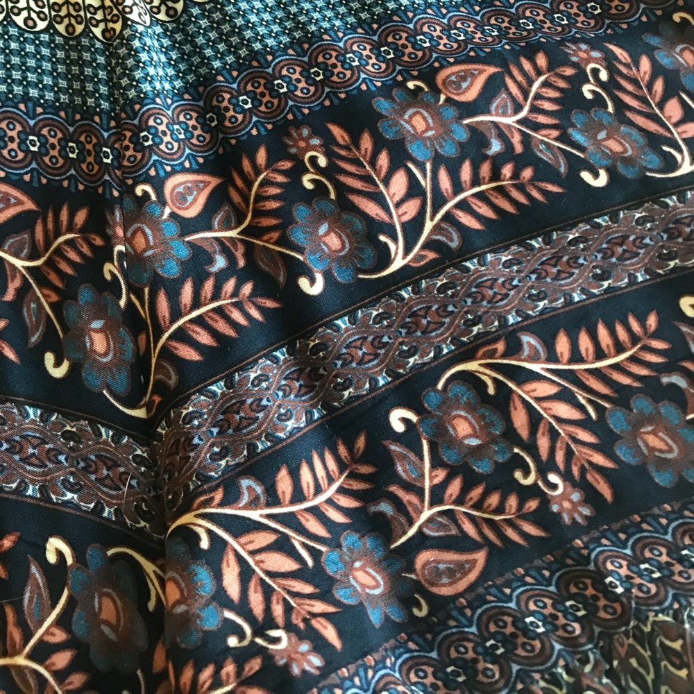 Romper - Picture 2 of 2